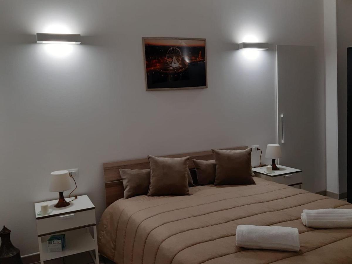 Pietra Bianca Appartment Bari Eksteriør billede