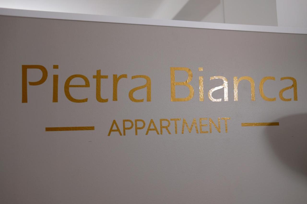 Pietra Bianca Appartment Bari Eksteriør billede